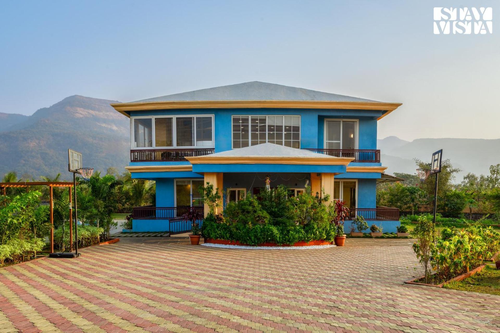 Stayvista'S Hillside Meadows - Mountainside Retreat With Farm View, Pool & Deck, Lawn & Gazebo Chinchavli Luaran gambar