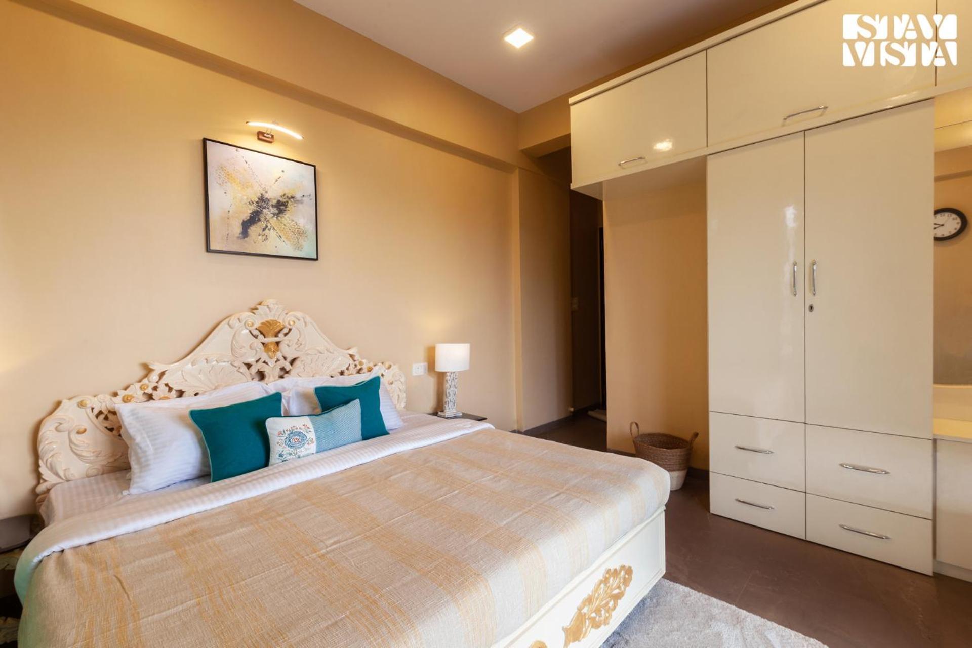 Stayvista'S Hillside Meadows - Mountainside Retreat With Farm View, Pool & Deck, Lawn & Gazebo Chinchavli Luaran gambar